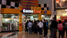 GameStop 超越游戏，为未来做好准备